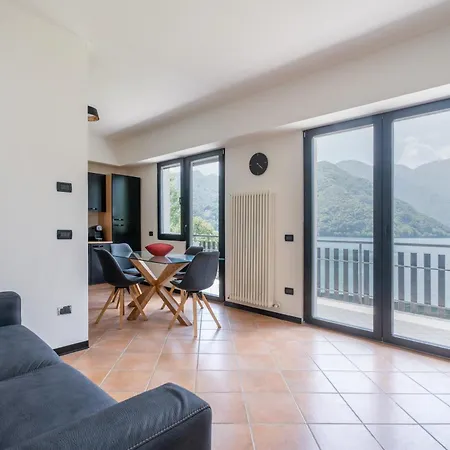 Ledro With Garden And Private Dock *